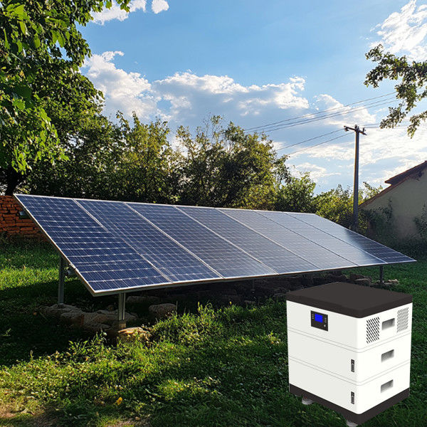 Sistem Mikrogrid Hybrid dengan LFP Energy Storage for Remote Communities 5kW 10kWh